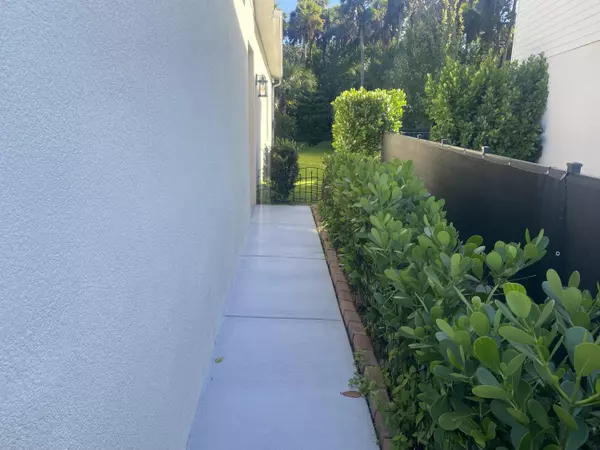 Port Saint Lucie, FL 34987,9433 SW 9433 Sw Ligorio WAY