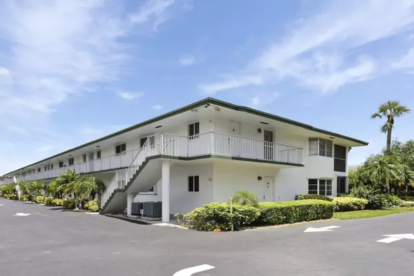 Tequesta, FL 33469,4 Garden ST 101