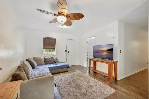 Fort Pierce, FL 34945,9555 Orange AVE