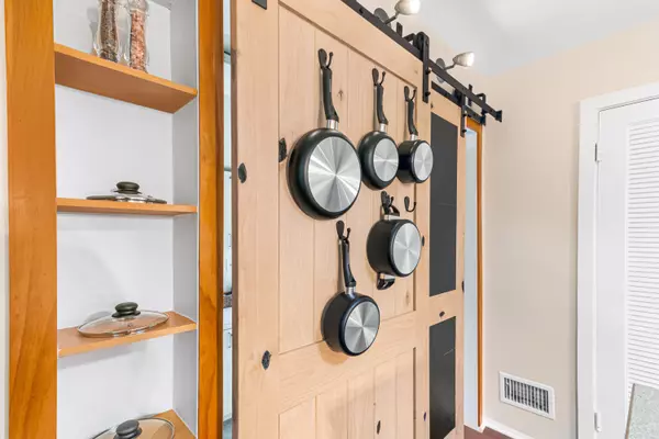 Cloud Lake, FL 33406,303 Lang RD