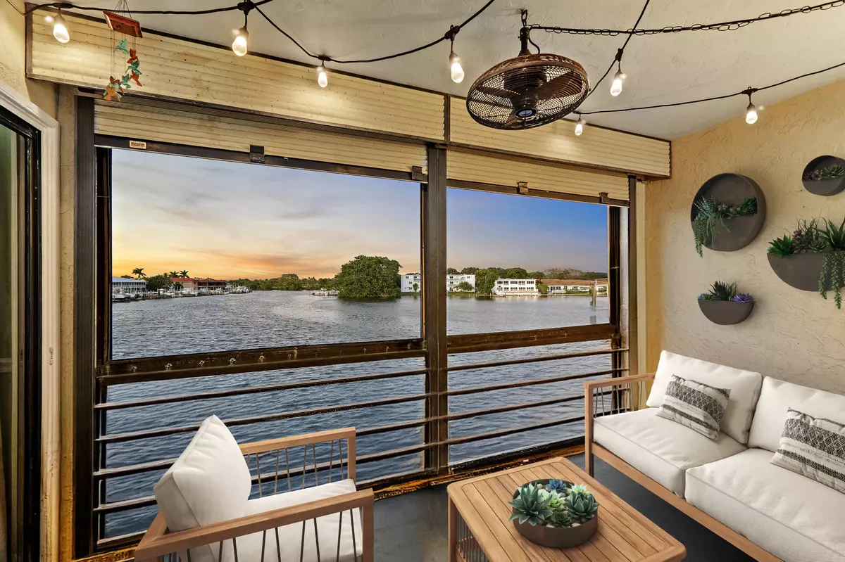 North Palm Beach, FL 33408,313 Lake CIR 212