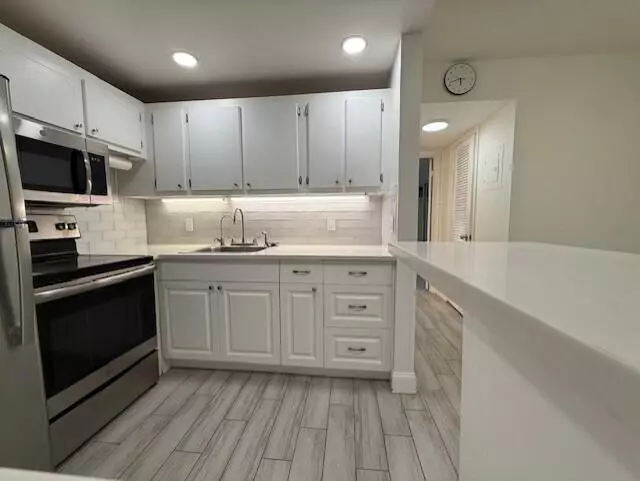 West Palm Beach, FL 33417,168 Northampton I