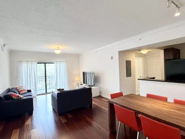 Palm Beach Gardens, FL 33418,4907 Midtown LN 1215