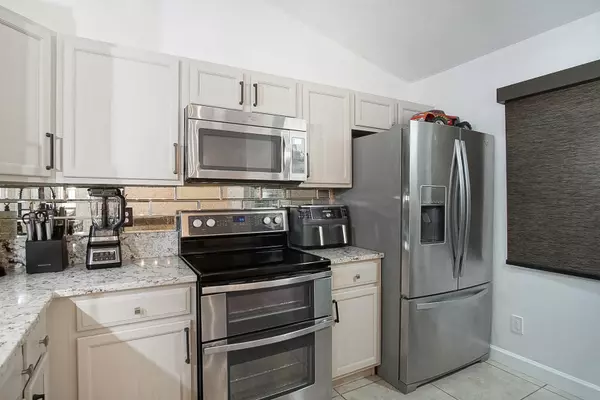 Port Saint Lucie, FL 34953,1682 SW Lofgren AVE