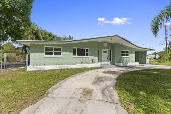 Fort Pierce, FL 34982,3827 St Marks DR