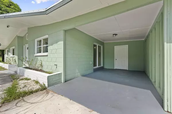 Fort Pierce, FL 34982,3827 St Marks DR