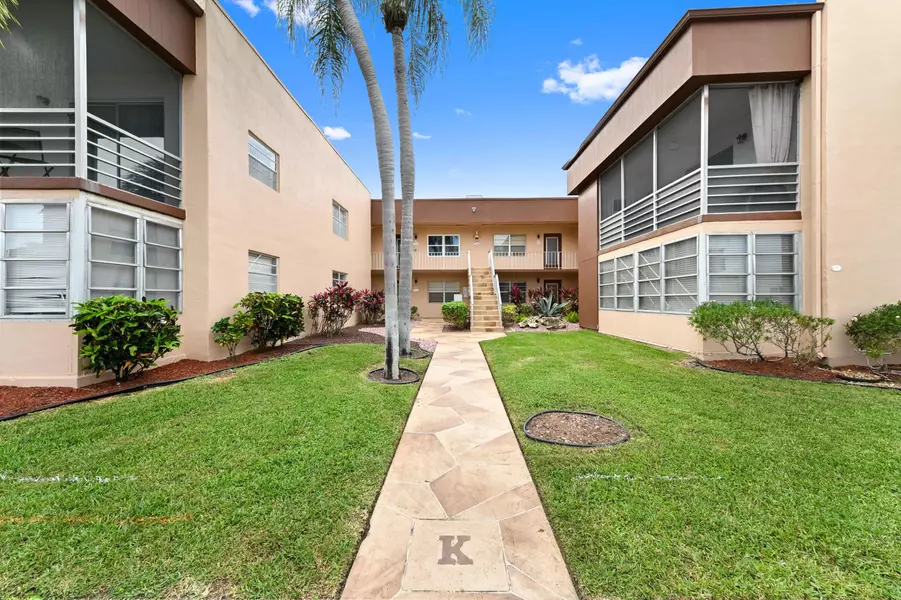 490 Burgundy K, Delray Beach, FL 33484