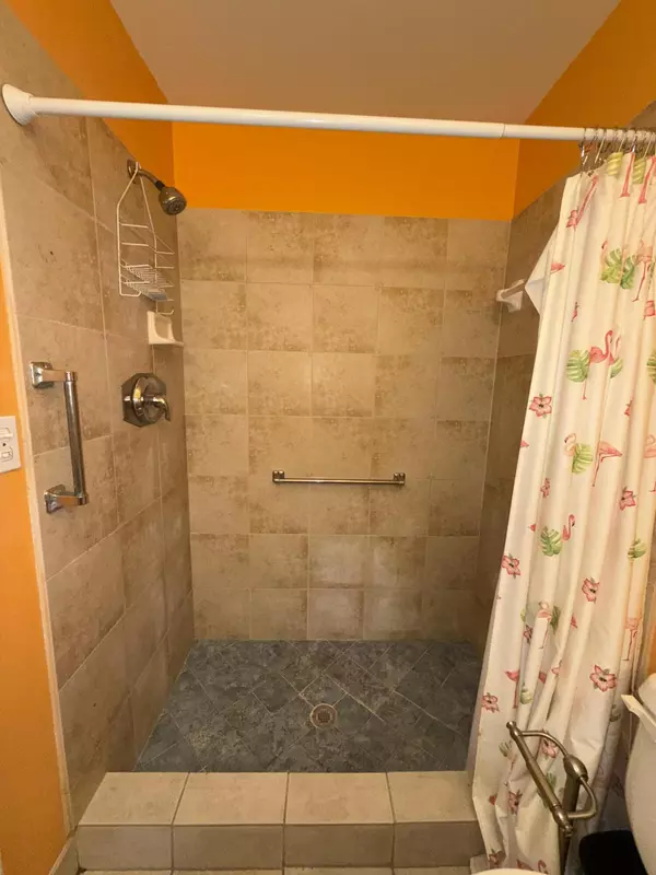 Delray Beach, FL 33445,517 High Point DR A