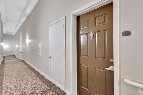 West Palm Beach, FL 33401,610 Clematis ST 130