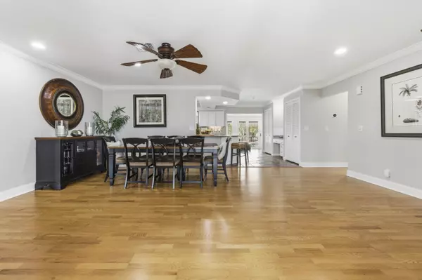 North Palm Beach, FL 33408,649 Anchorage DR