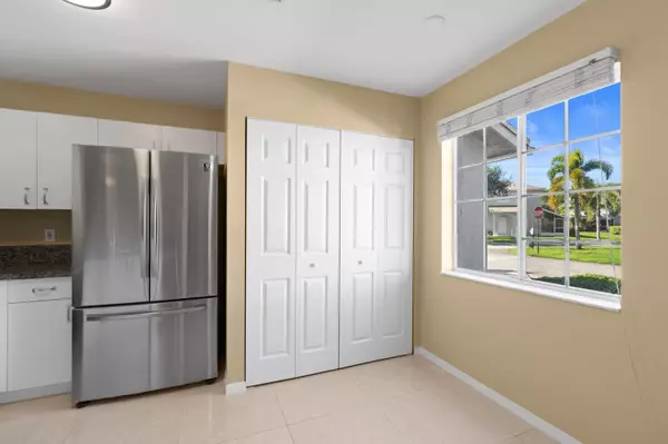 Deerfield Beach, FL 33442,1158 SW 44th AVE 1158