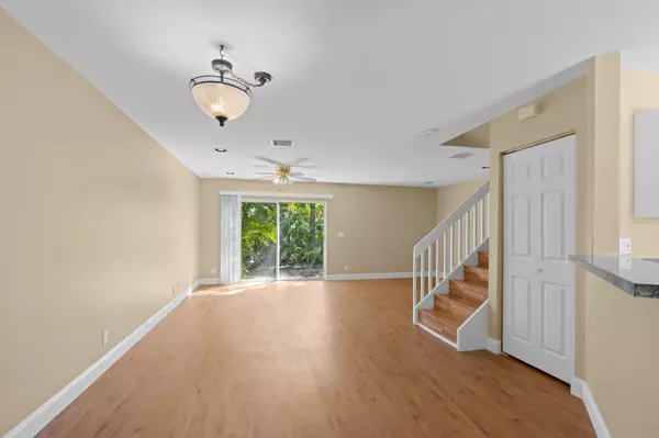 Deerfield Beach, FL 33442,1158 SW 44th AVE 1158