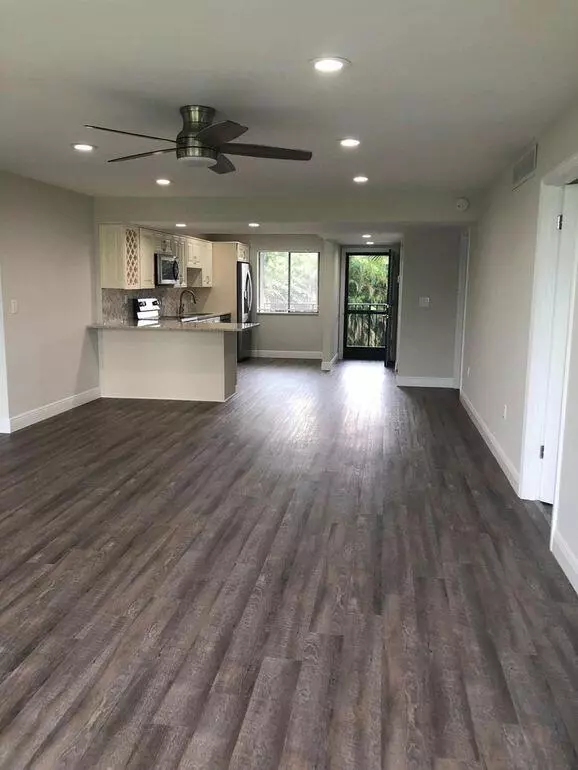 Lake Worth, FL 33467,4838 Esedra CT 207