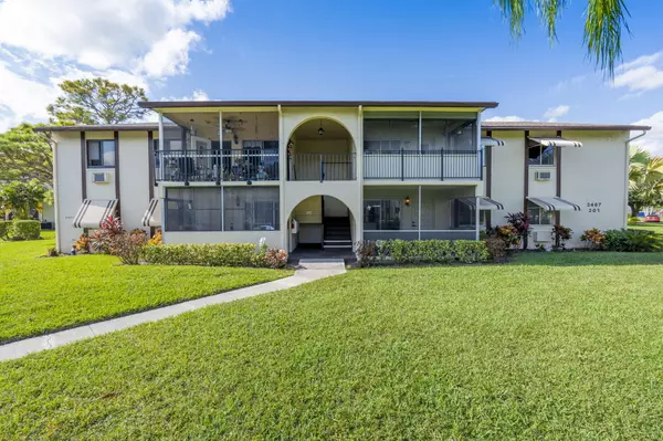 3487 La Palmas CT D-1, Greenacres, FL 33463