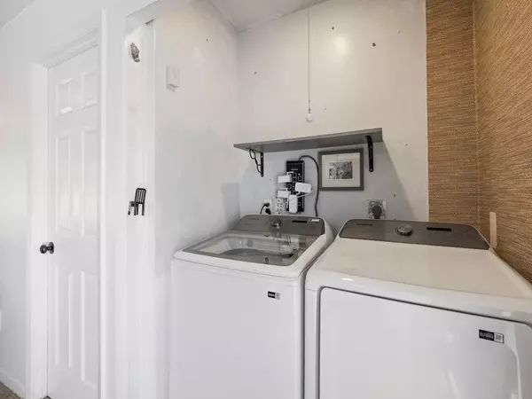 Vero Beach, FL 32962,1435 SW 17th CT