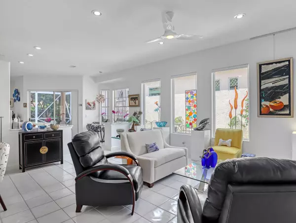 Palm Beach Gardens, FL 33418,951 Augusta Pointe DR