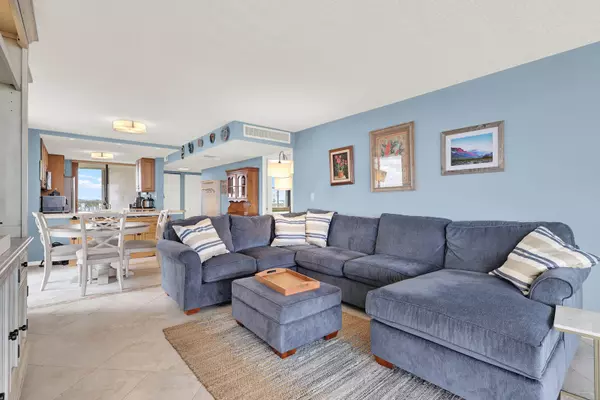 Jensen Beach, FL 34957,10600 S Ocean DR 310