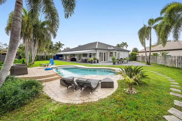 Miami Lakes, FL 33018,16852 NW 88th PATH