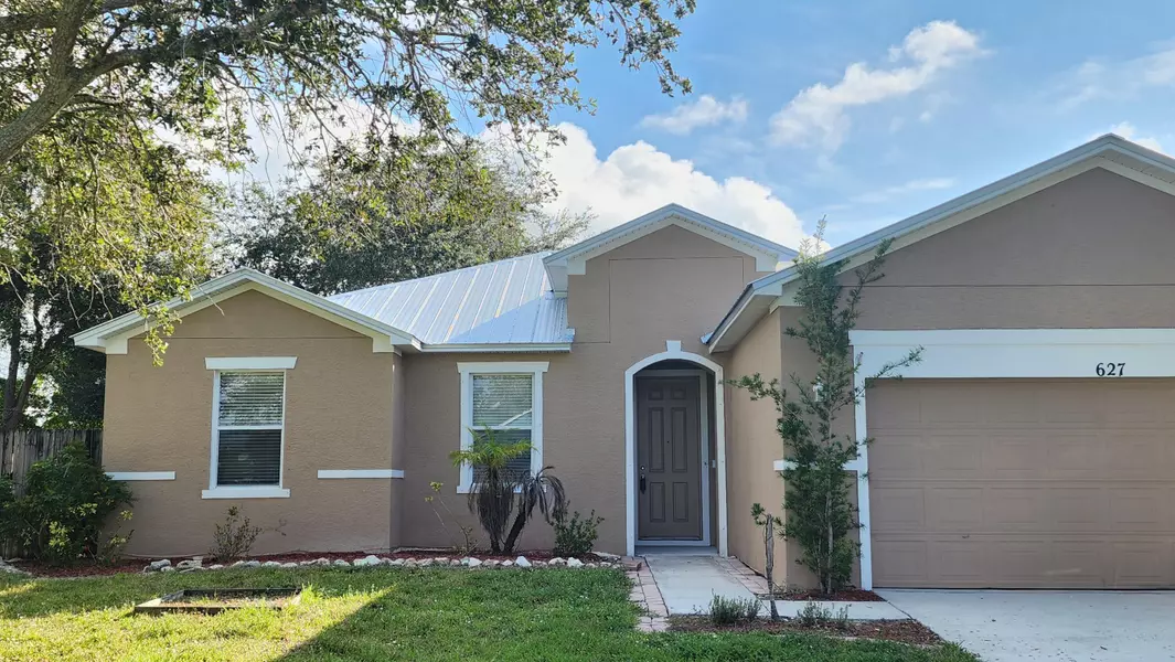 627 SW Byron ST, Port Saint Lucie, FL 34983