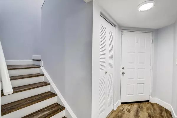 Plantation, FL 33324,832 NW 92nd AVE