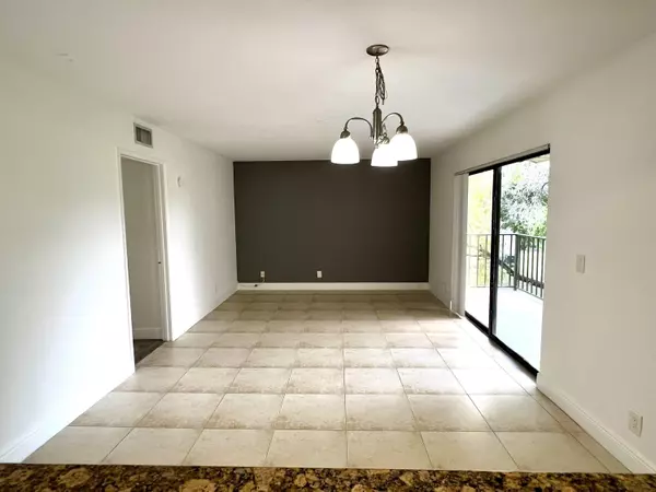 West Palm Beach, FL 33411,1581 Balfour Point DR E