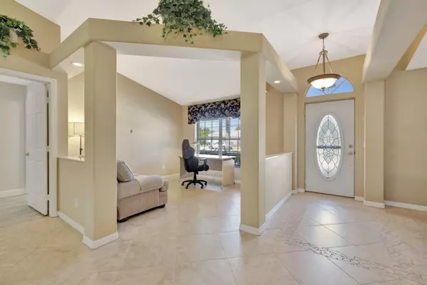 Fort Pierce, FL 34982,4395 Gator Trace LN