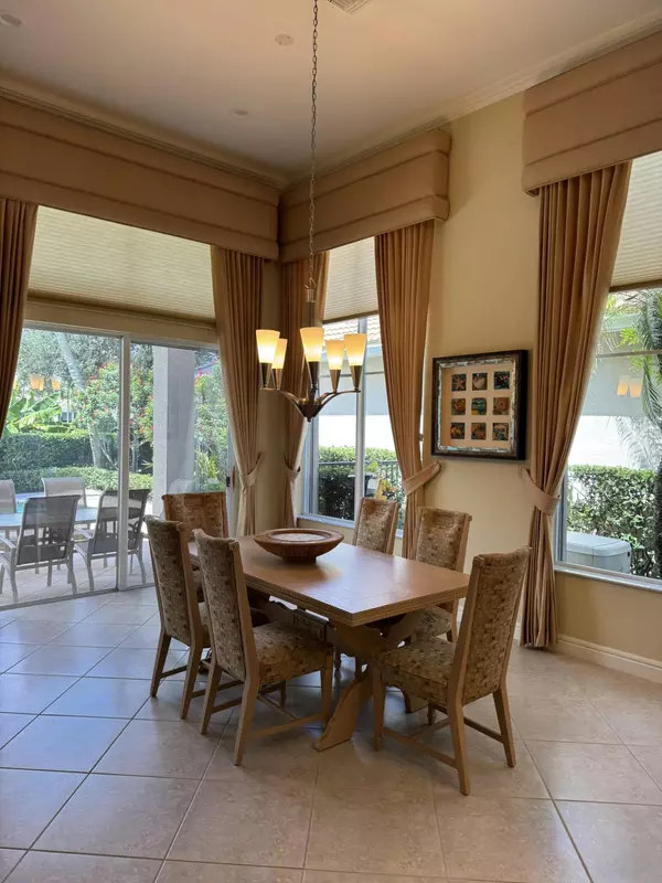 Palm Beach Gardens, FL 33418,111 San Marco DR