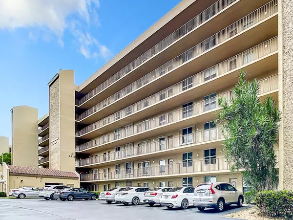 Deerfield Beach, FL 33064,4550 NW 18th AVE 707