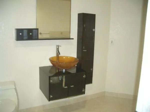 Palm Beach Gardens, FL 33418,5374 Eagle Lake DR