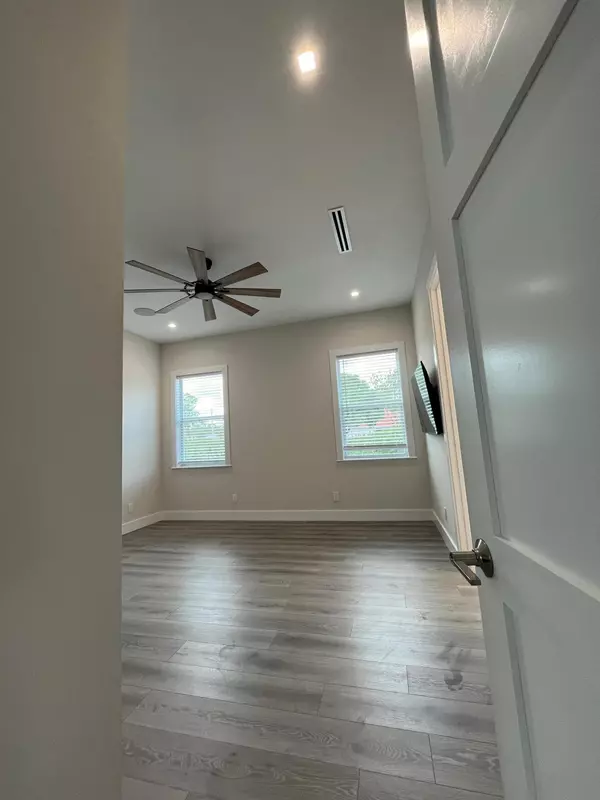 Loxahatchee, FL 33470,17431 N 69th ST