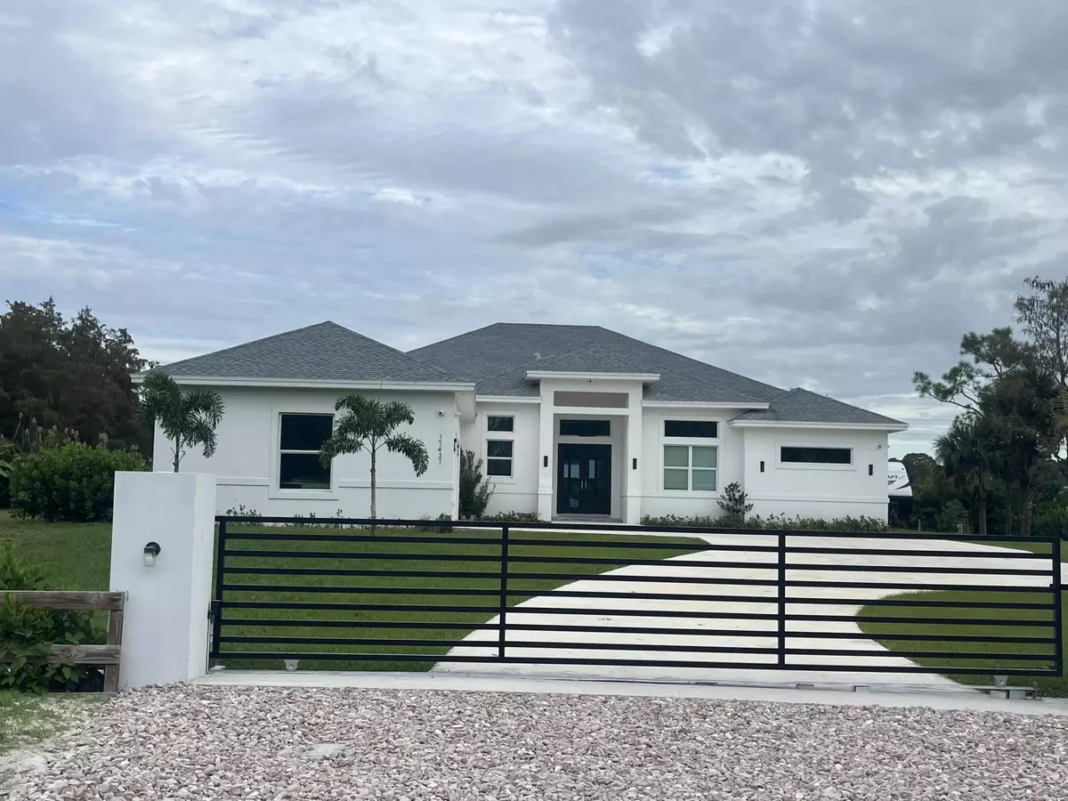 Loxahatchee, FL 33470,17431 N 69th ST