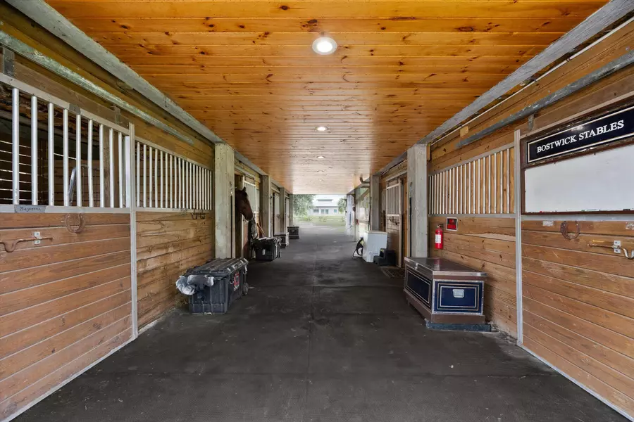 3509 C RD Barn, Loxahatchee Groves, FL 33470