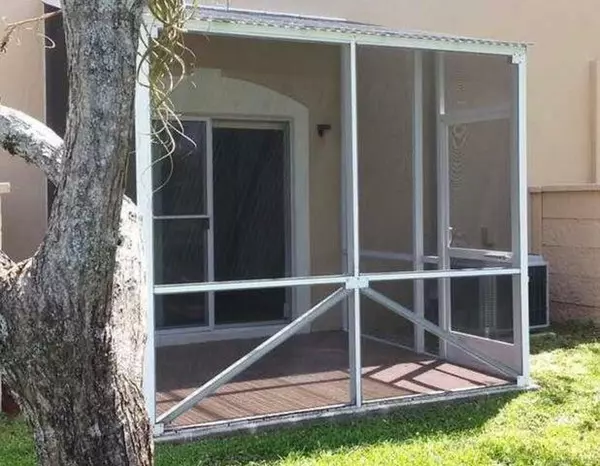 Lake Worth, FL 33463,5267 Pine Meadows RD