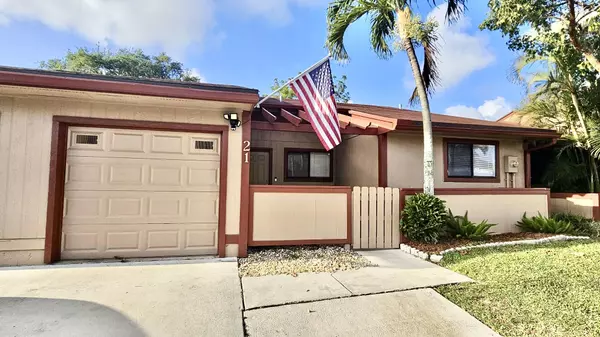 21 Farnworth DR, Boynton Beach, FL 33426