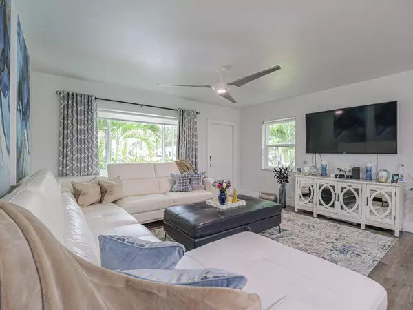 Vero Beach, FL 32960,2201 Bonita AVE