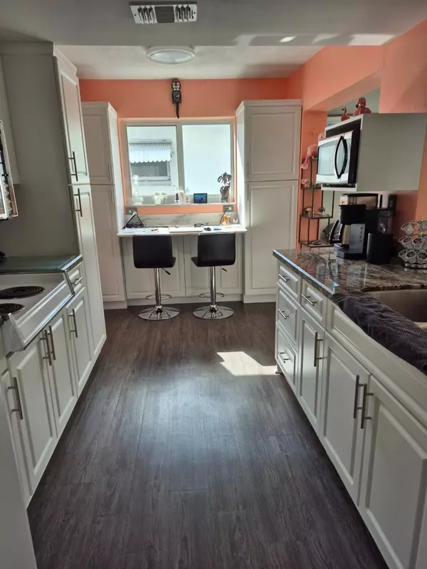 Tamarac, FL 33319,4517 Monterey DR