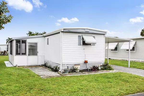 Boynton Beach, FL 33436,34003 Baez Bay