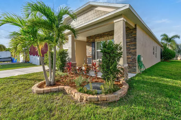 Port Saint Lucie, FL 34986,5475 NW Whitecap RD