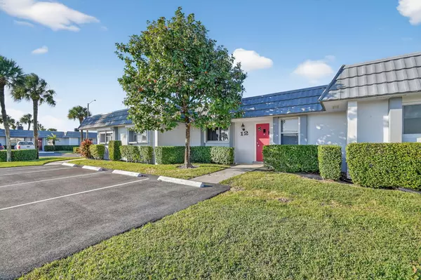 West Palm Beach, FL 33415,2886 E Fernley DR 12