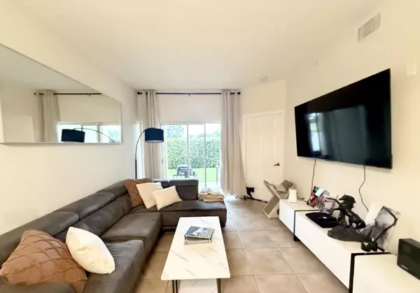 Wellington, FL 33414,2100 Greenview Shores BLVD 508