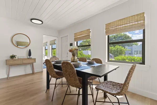 West Palm Beach, FL 33405,721 Dobbins ST