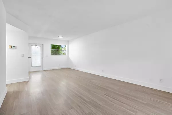 Boynton Beach, FL 33435,2191 NE 1st CT 104