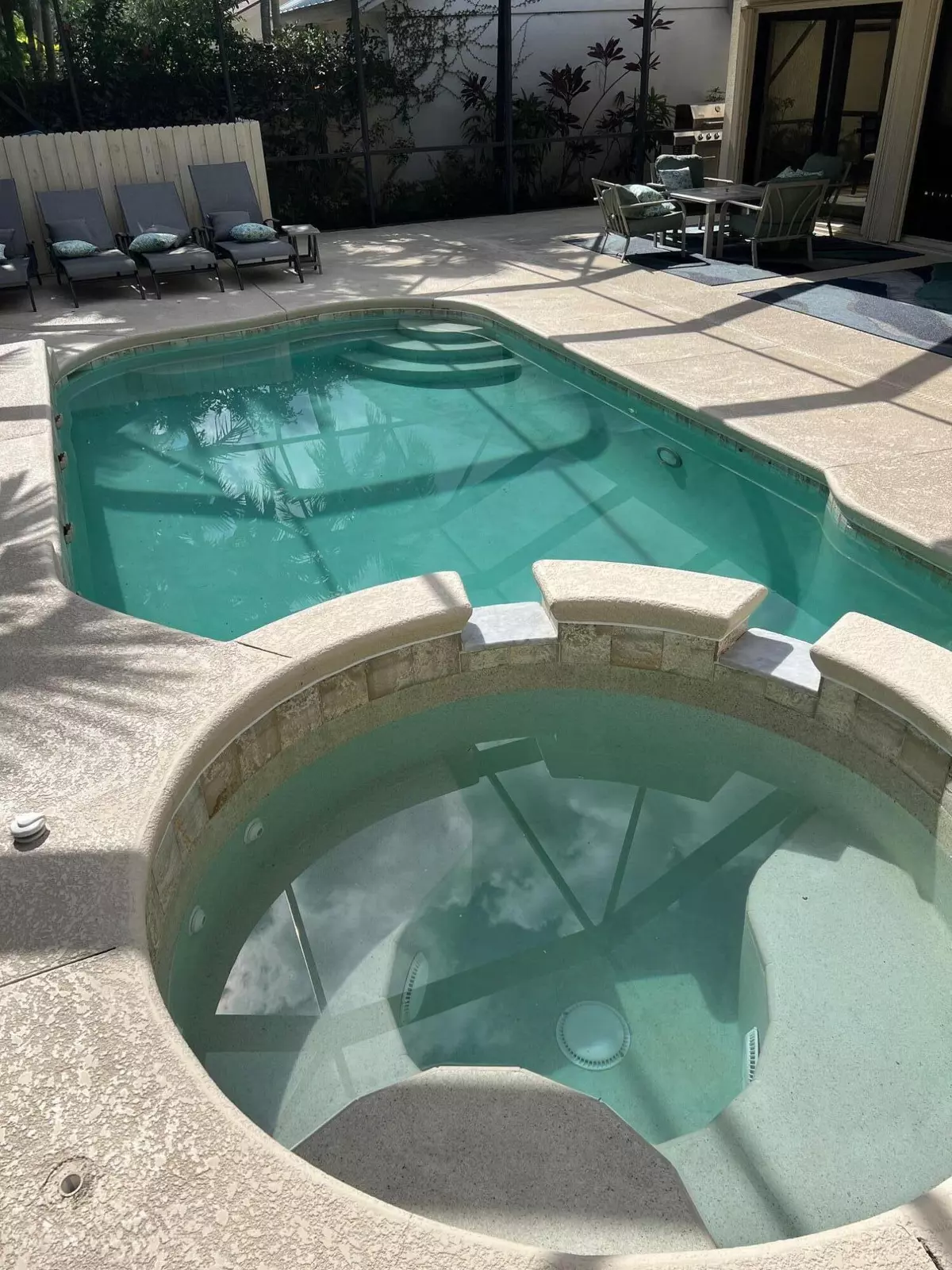 Jupiter, FL 33477,121 Landward DR