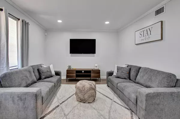 Lake Park, FL 33403,429 Silver Beach RD