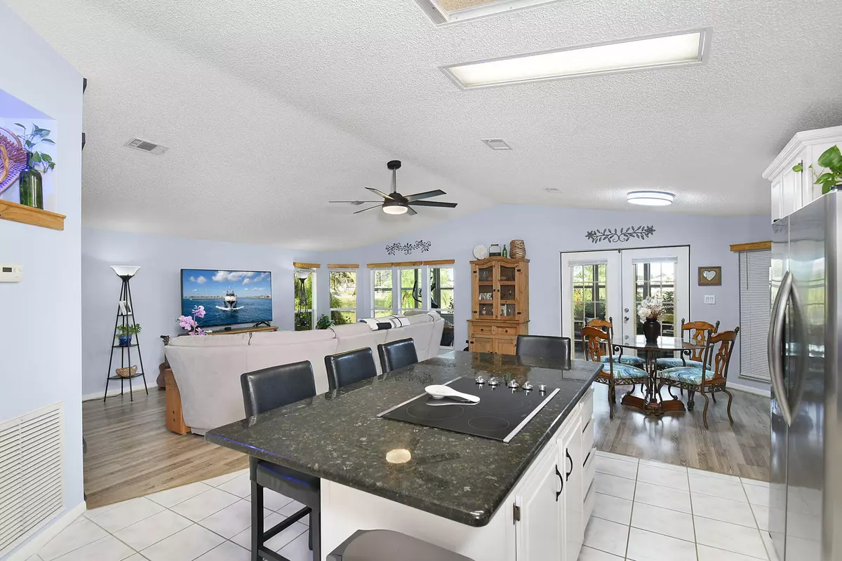 Port Saint Lucie, FL 34952,3407 Ironwood AVE