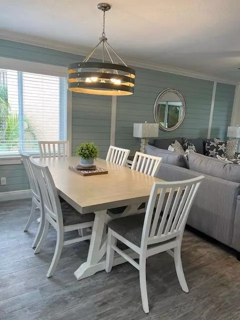 Jupiter, FL 33477,275 Palm AVE A301