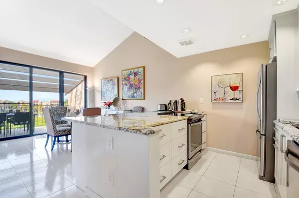 Delray Beach, FL 33444,755 Dotterel RD 1512