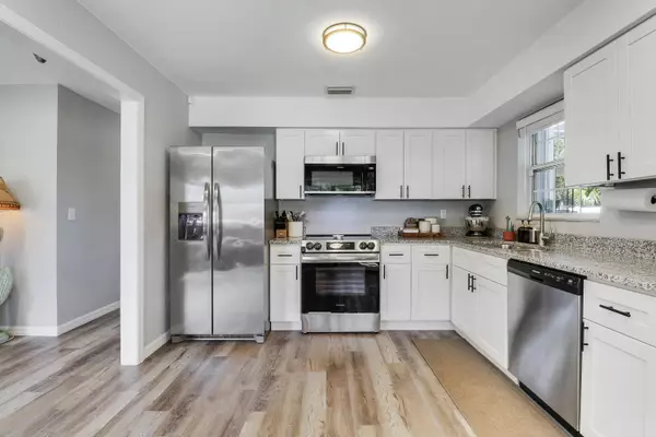 Okeechobee, FL 34972,1002 NW 7th ST