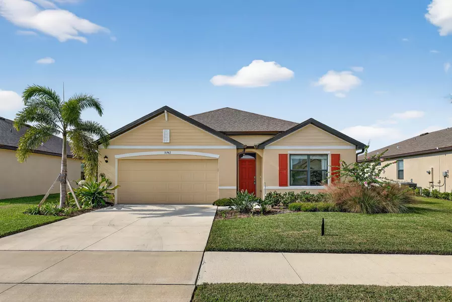 9742 SW Triton WAY, Port Saint Lucie, FL 34987
