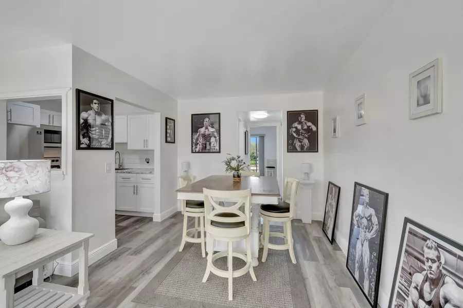 566 Mansfield N, Boca Raton, FL 33434